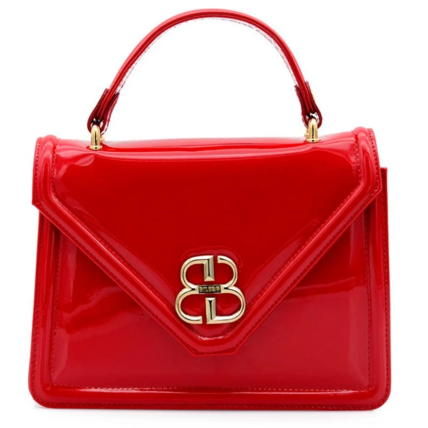 κόκκινη τσάντα