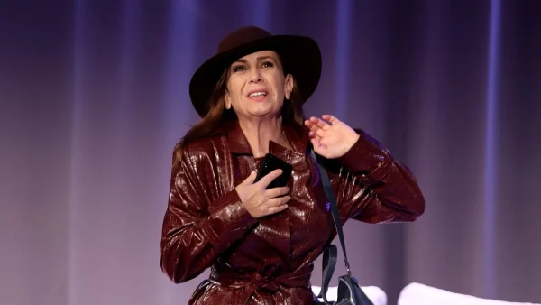 «Μερικές φορές χωλαίνει η διαχείριση της προσωπικής ζωής...» - Η Κατερίνα Διδασκάλου "λύγισε" μπροστά στην κάμερα