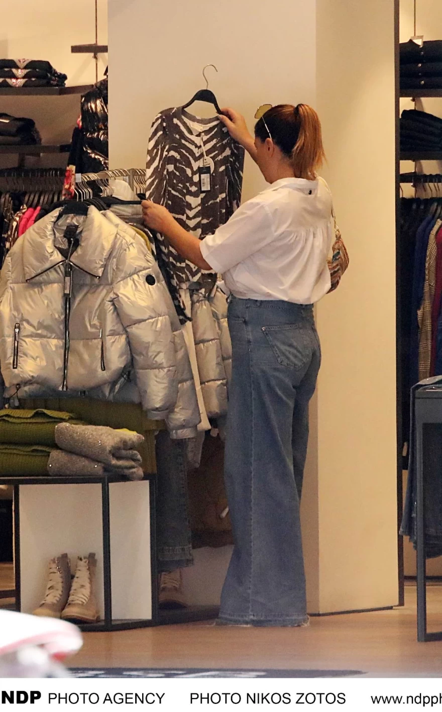 Παπαρίζου - μαγαζιά