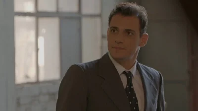 Ψυχρό φονικό στον Έρωτα Φυγά - Τον πυροβολεί με το όπλο του Μάρκου και τον αφήνει να ξεψυχήσει