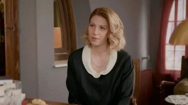 Έρωτας φυγάς: «Σε παρακαλώ, βοήθησέ με!» - Η σπαρακτική σκηνή που Ευγενία και παιδί κινδυνεύουν να πνιγούν στο ποτάμι