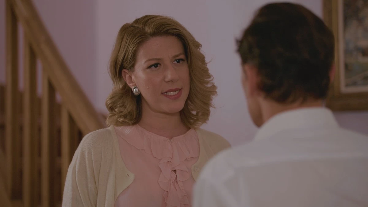 Έρωτας φυγάς: «Είσαι επικίνδυνη και τρελή!» - Ο Μάρκος απειλεί με όπλο την Ευγενία