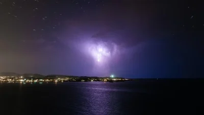 Επικίνδυνα φαινόμενα θα "χτυπήσουν" την Ελλάδα σε λίγες ώρες - Για πτώση θερμοκρασίας, χιόνια και καταιγίδες μιλά η ΕΜΥ