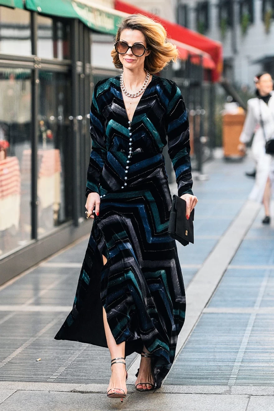 βελούδινο φόρεμα