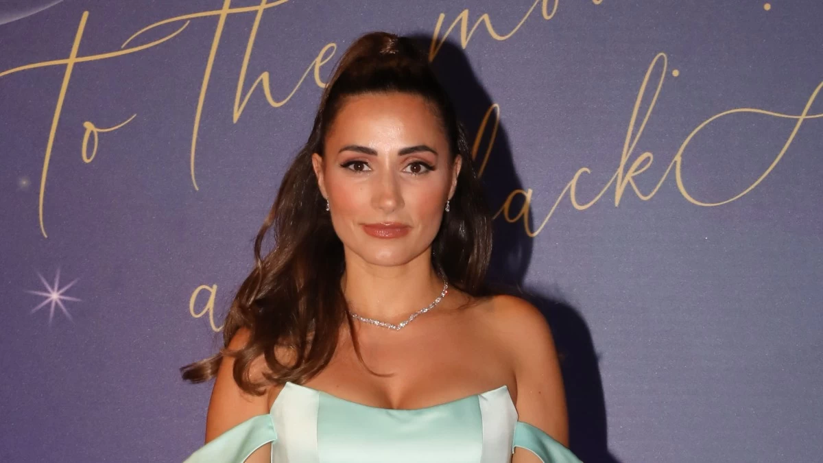 «Καυτηρίασα το έξτρα δεμάτιο που υπήρχε στην καρδιά μου» - Τι είναι το Wolff-Parkinson-White από το οποίο διαγνώστηκε η Γωγώ Φαρμάκη