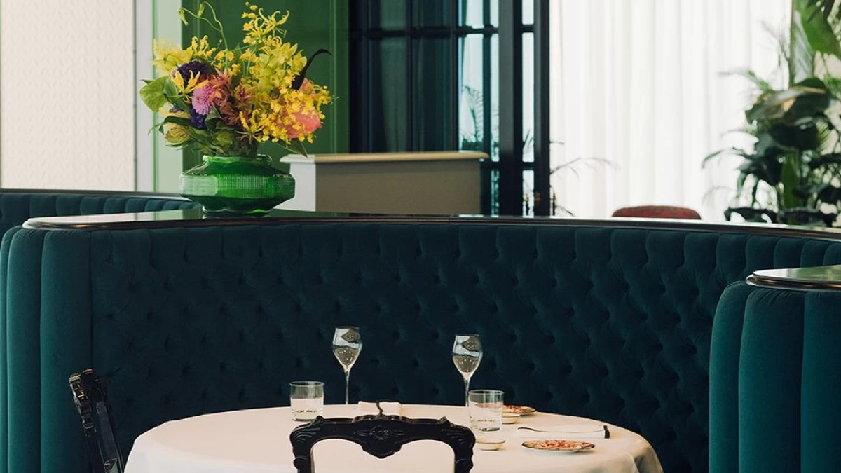 Η μόδα συναντά τη γαστρονομία: 6 εστιατόρια διάσημων Οίκων όπου τρώνε οι επώνυμοι