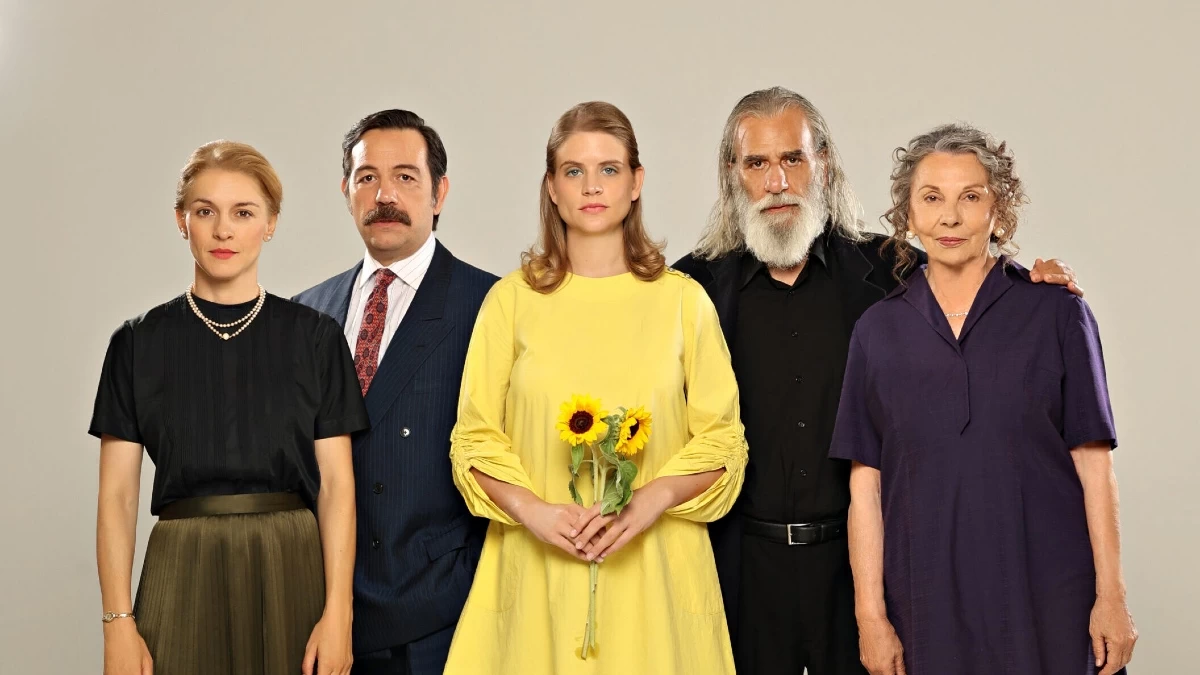 Αλλαγή καριέρας για γνωστό τραγουδιστή; - Εμφανίζεται στη σειρά της ΕΡΤ "Η Παραλία"