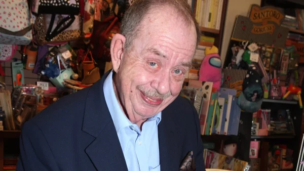 Ο Ηλίας Μαμαλάκης