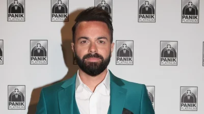 «Κάθε δευτερόλεπτο, που μιλάμε, η κλεψύδρα της ζωής λιγοστεύει...» - Τραγική ειρωνεία οι δηλώσεις του Ηλία Βρεττού λίγο πριν το τροχαίο στη Γλυφάδα