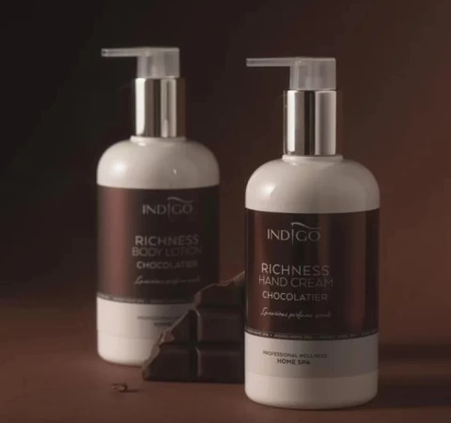 indigo_nails_chocolate