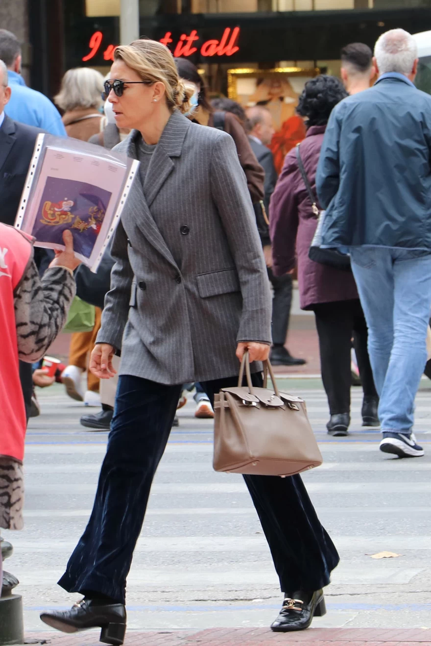 βίκυ καγιά hermes