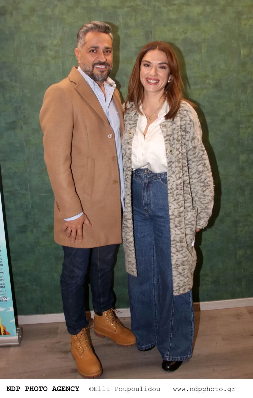 Βάσω λασκαράκη για διαζύγιο από Γιάννη Τσιμιτσέλη