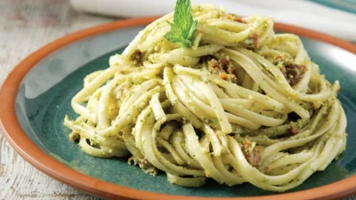 Η οικονομική συνταγή της ημέρας με μακαρόνια λιγκουίνι