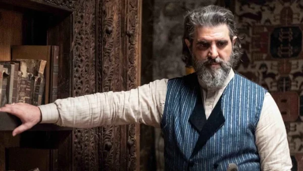 Η Μάγισσα: Ο Μιχάηλ φονιάς! Τον στέλνει σε πύργο αιμοσταγή άρχοντα και τον δολοφονεί