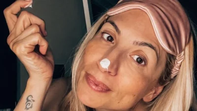 «Μαράκι έφτιαξες τη μυτούλα σου;» - Η επική απάντηση της Ηλιάκη για την πλαστική στο πρόσωπό της (Βίντεο)