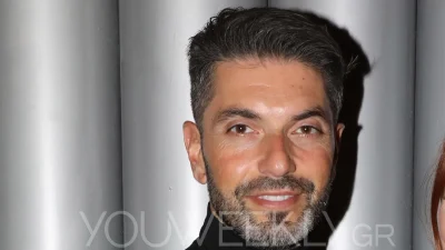 Με αθλητικές φόρμες σε λαμπερό πάρτι - Η εμφάνιση του Σπύρου Μαρτίκα λίγες ώρες μετά τη ληστεία στο φαρμακείο του