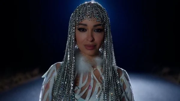 Milky Way: «Κουίν! Ναι μωρή Ελένη» - ''Πανζουρλισμός'' στο twitter με την εντυπωσιακή εμφάνιση της Φουρέιρα στη σειρά