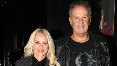 Η Μπεκατώρου με στρας και ο Αλεβιζόπουλος με αρβύλες και τζιν - Η σπάνια νυχτερινή έξοδος της Μαρίας και του Αντώνη στα μπουζούκια