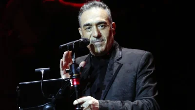 Το παρασκήνιο της επιστροφής του Νότη Σφακιανάκη στη νυχτερινή Αθήνα