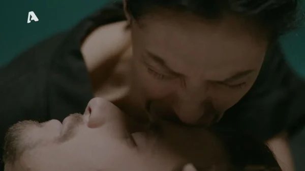 Σασμός: «Χριστέ μου πλάνταξα στο κλάμα» - Το twitter θρήνησε μαζί με την Βασιλική το Νικηφόρο