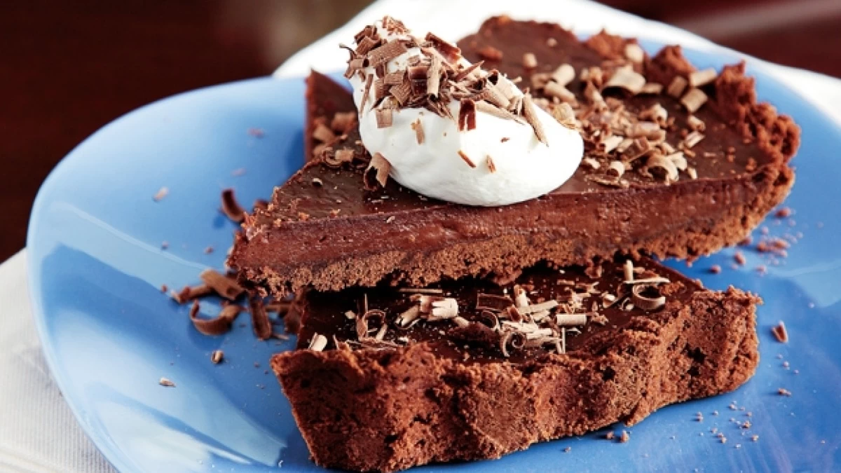 Μας τρέχουνε τα σάλια: Σοκολατένια τάρτα µε κρέµα σοκολάτας