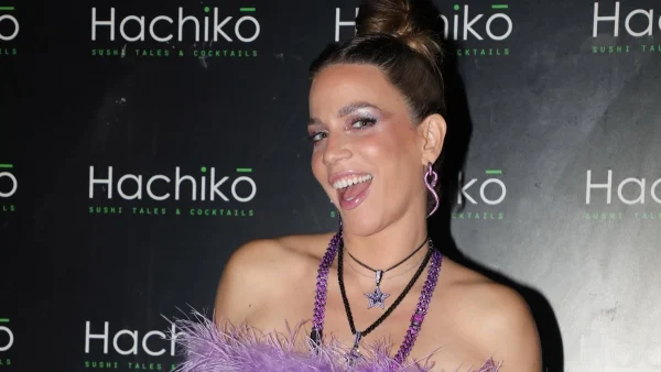 Χάιδευε συνεχώς τη φουσκωμένη της κοιλίτσα - Η νέα έξοδος για την εγκυμονούσα Κατερίνα Στικούδη στο πλευρό του Σερίφη