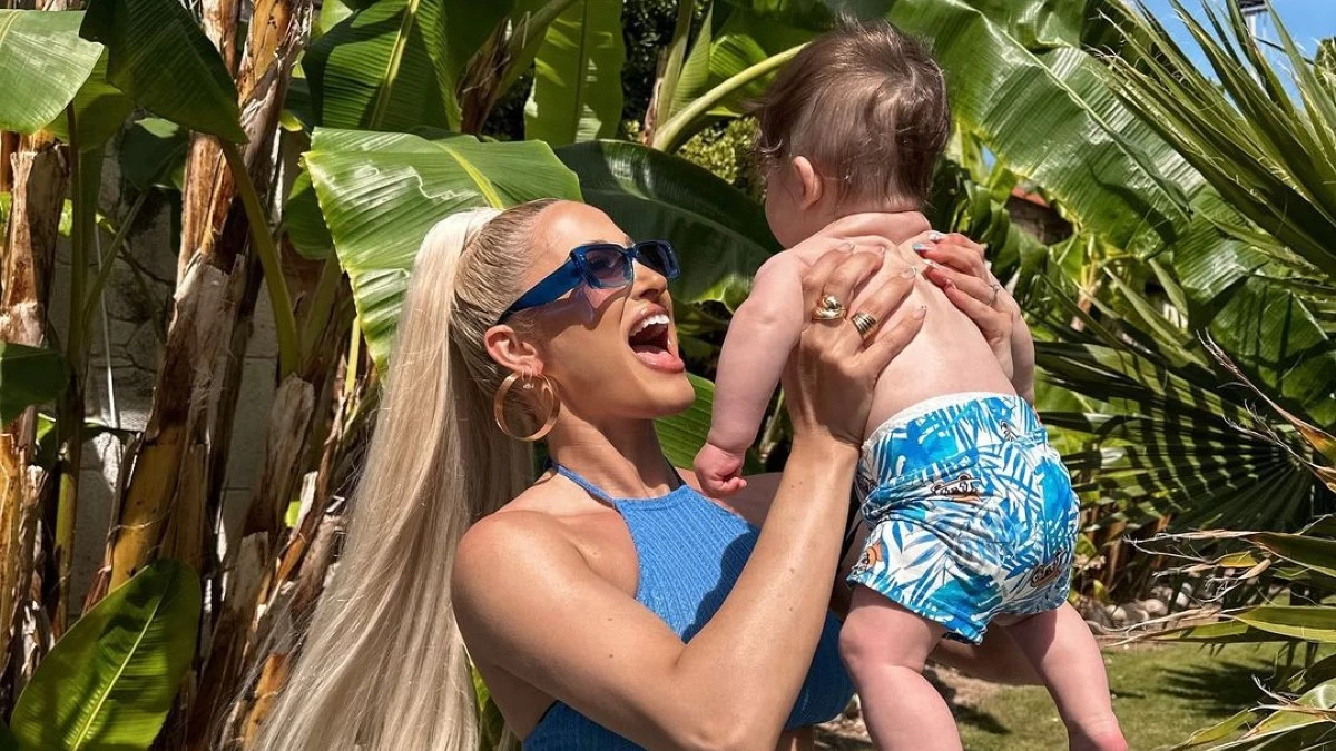 Εκτός Ελλάδος Ιωάννα Τούνη και Πάρης - Που πάνε και γιατί