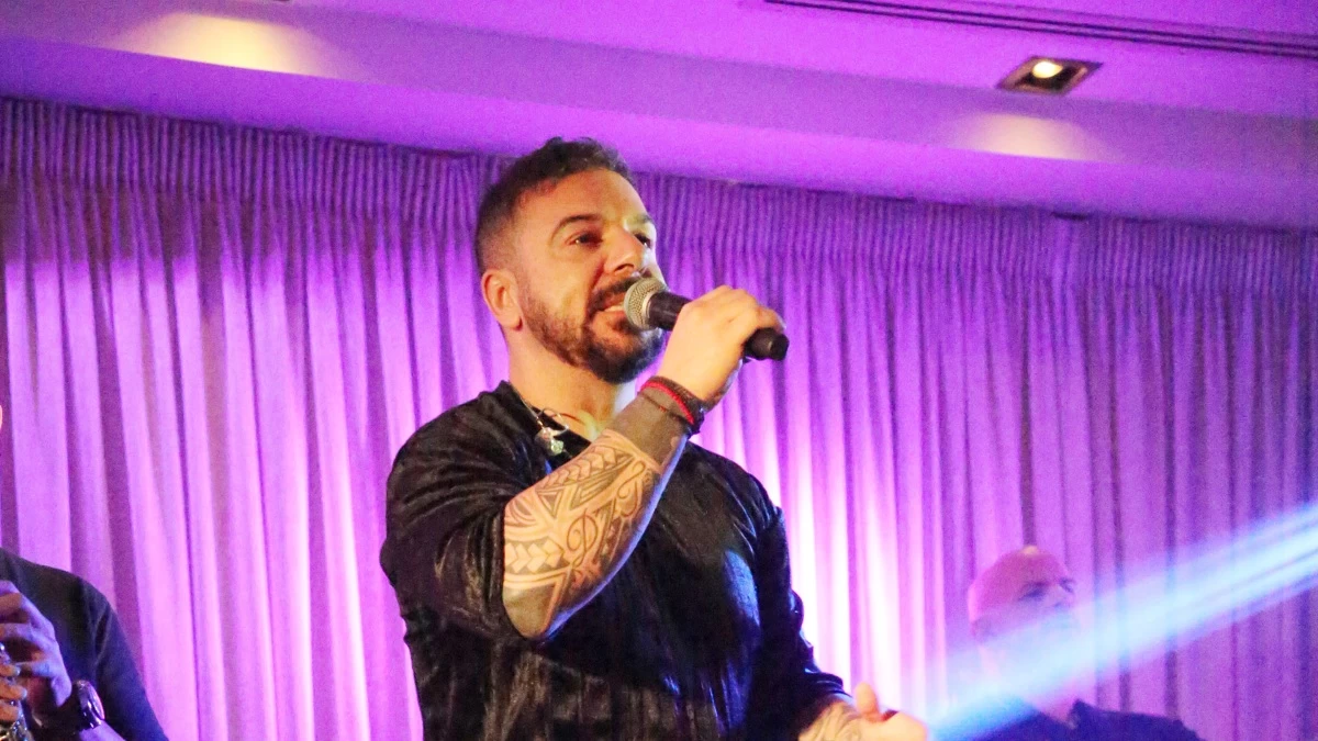 Τριαντάφυλλος: «Μου έχουν κάνει πρόταση για...» - Η αποκάλυψη του γνωστού τραγουδιστή για τα επόμενα επαγγελματικά του βήματα