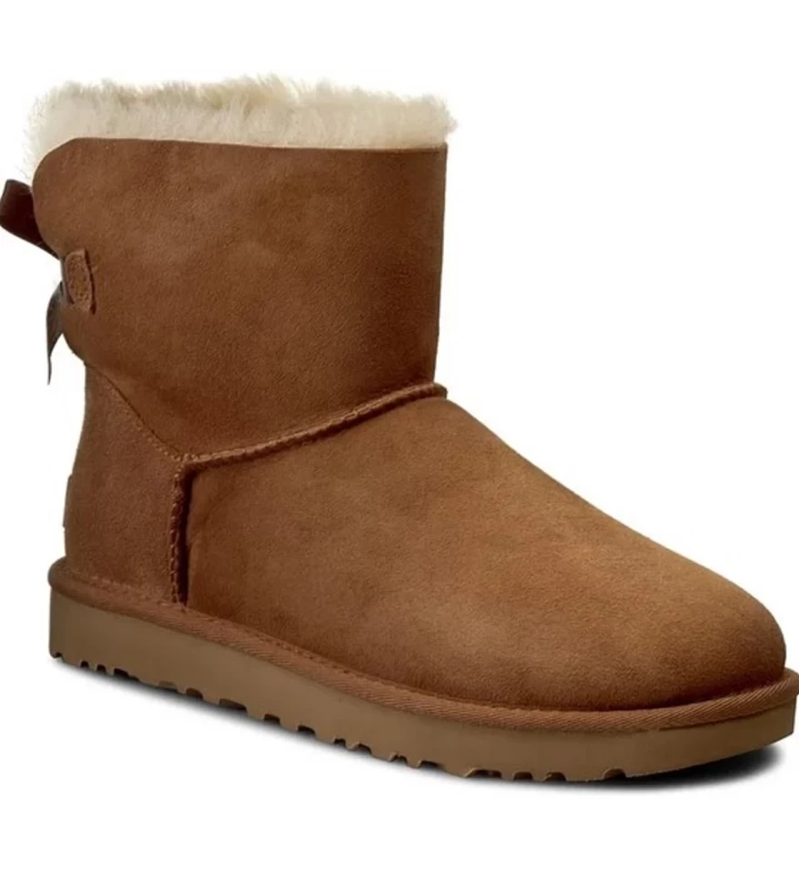 ugg μπότες