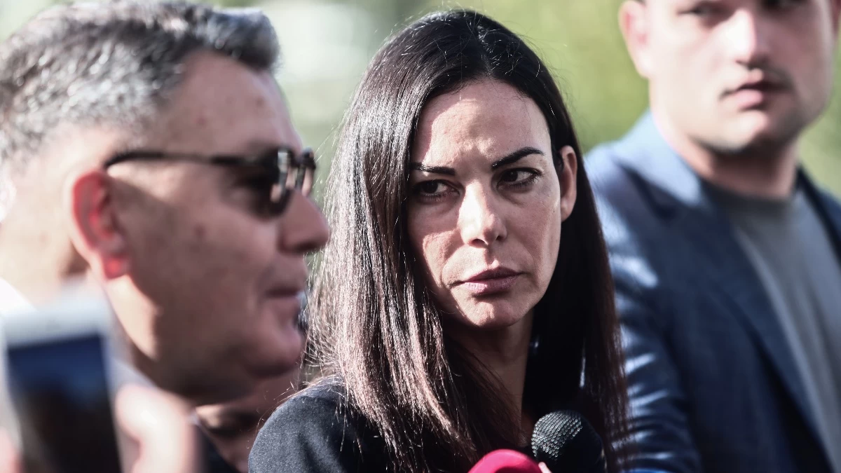 Ελεύθερη η Εύη Βατίδου