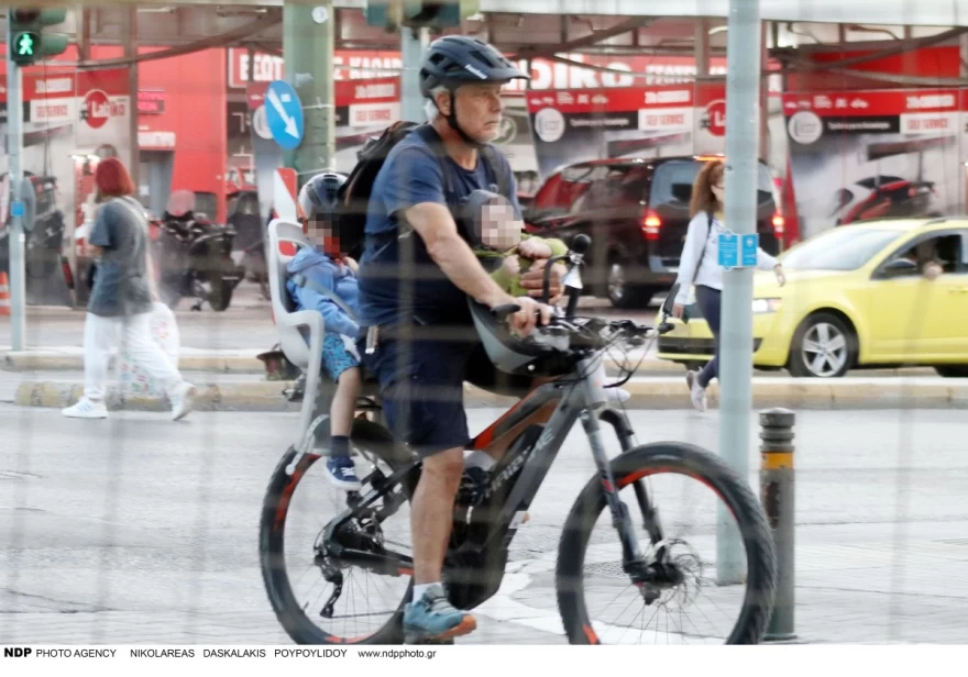 Χάρης Χριστόπουλος παιδιά φωτογραφία
