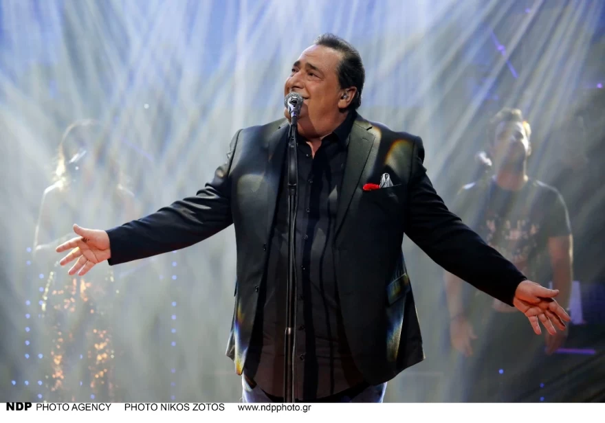 Βασίλης Καρράς