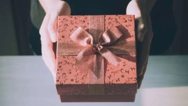 Εορτολόγιο: Ποιοι γιορτάζουν σήμερα, Σάββατο 23 Δεκεμβρίου