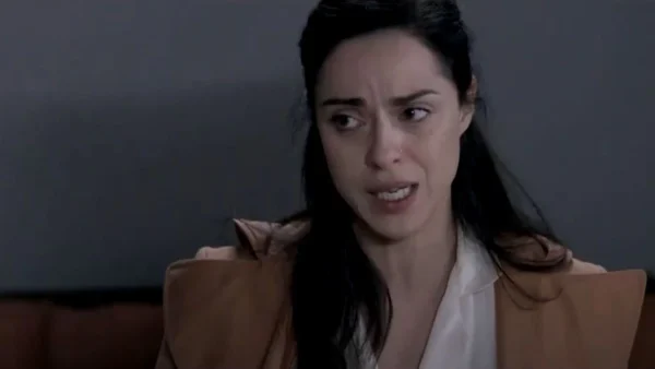 Ο Παράδεισος των κυριών (19/12): «Παντρεύτηκα τον άντρα που αγαπούσε η κόρη μου» - Η Μιράντα σε τραγική κατάσταση παίρνει μια απόφαση που θα αλλάξει τη ζωή της