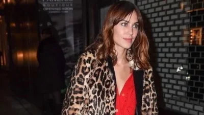 Το λεοπάρ παλτό είναι πιο ευέλικτο από όσο νομίζεις - Και μια καλή εναλλακτική στο total black