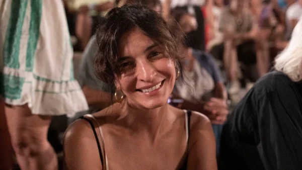 Αντιγόνη Κουλουκάκου: Πώς θα εξελιχτεί ο ρόλος της Ιουλίας με την εγκυμοσύνη