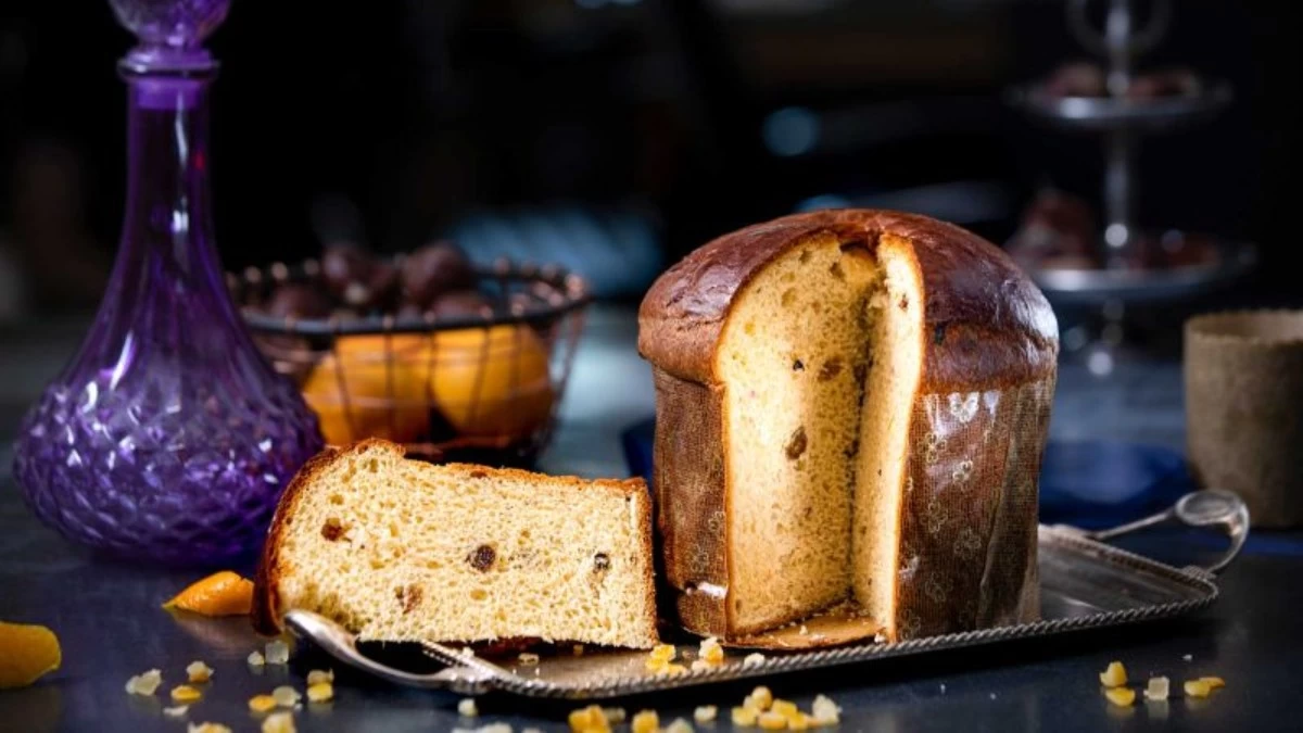 Αφράτο Πανετόνε με αποξηραμένα φρούτα ή σοκολάτα  - Το Χριστουγεννιάτικο γλυκό από την Ιταλία στο τραπέζι σας