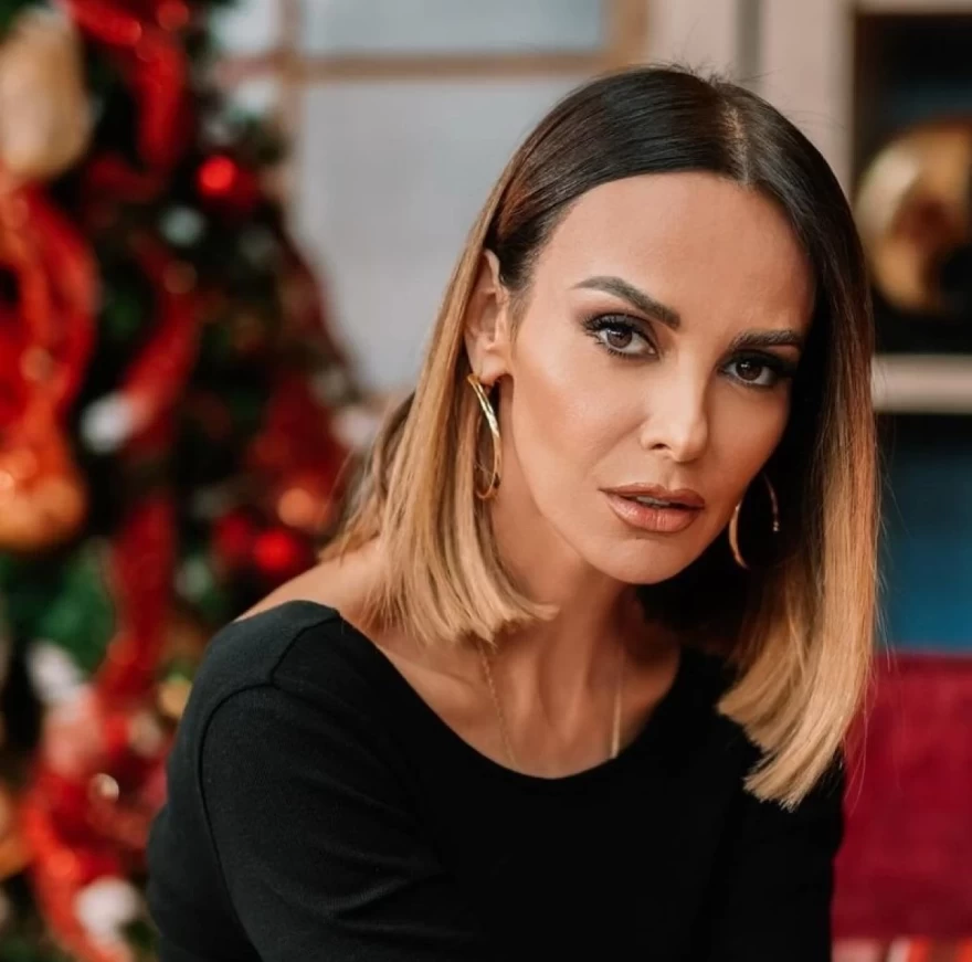 bettymaggira_xmaslook