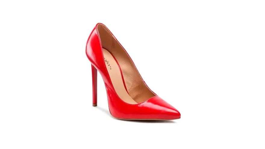 pumps red