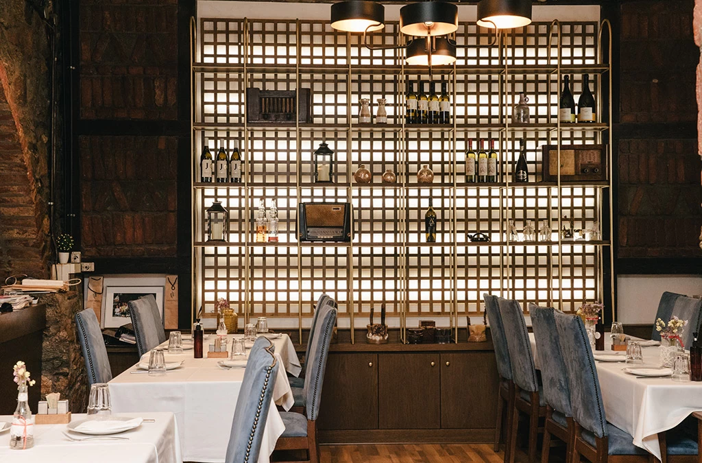 Διόνυσος Restaurant: Καλωσήρθες στη μαγεία του καλού φαγητού στην Έδεσσα