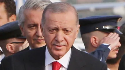 Από ντολμαδάκια μέχρι χωριάτικη σαλάτα - Το μενού από το γεύμα που ετοίμασε ο Κυριάκος Μητσοτάκης στον Ρετζέπ Ταγίπ Ερντογάν