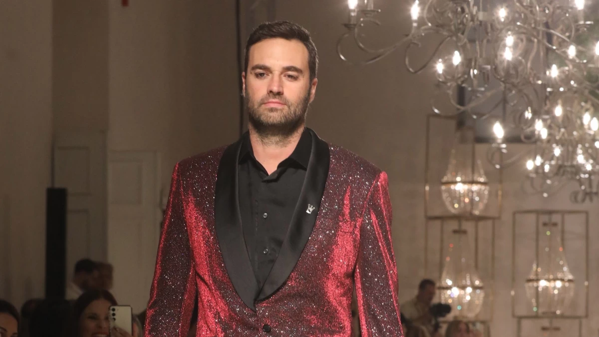 «Μου έχουν απαγορεύσει στο κανάλι, να κυκλοφορώ γυμνός...» - Η αποκαλυπτική συνέντευξη του Κώστα Φραγκολιά