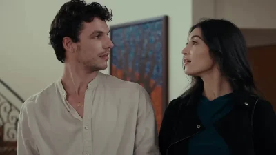 Η Γη της Ελιάς: «Που είσαι Αφροδίτη μου να καμαρώσεις το στεφάνι σου», «Η Εργάνη ακούει;» - "Πανηγύρι" στο twitter με τη νέα ερωτική σκηνή Χρήστου & Αριάδνης