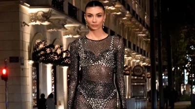 Θα λάμπεις από πάνω μέχρι κάτω: Αυτή είναι η ολόσωμη φόρμα που πρέπει να φορέσεις στο Πρωτοχρονιάτικο Ρεβεγιόν!