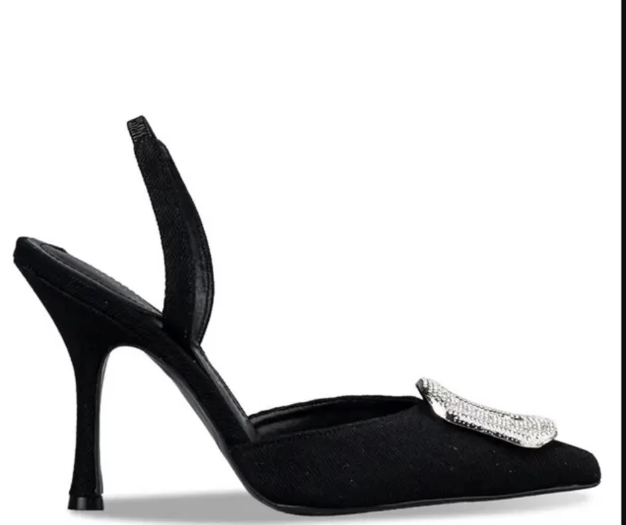 μαύρες γόβες