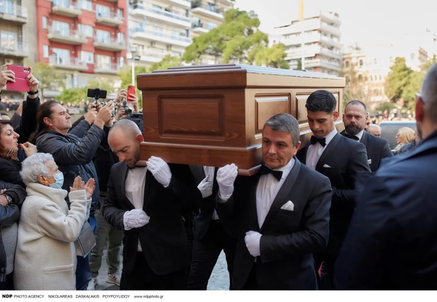 Βασίλης Καρρά θάνατος