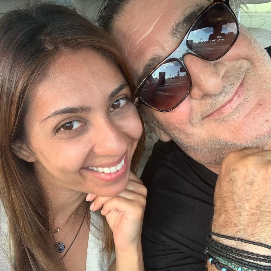 Ο Βασίλης Καρράς με την κόρη του σε πιο πρόσφατη έξοδο