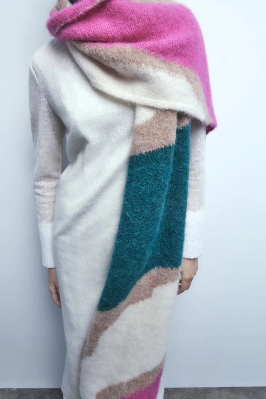 πολύχρωμο κασκόλ