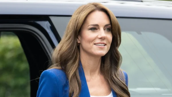 H Kate Middleton με σικάτο hair-cut αλά Farrah Fawcett μας ταξιδεύει πίσω στα 70's