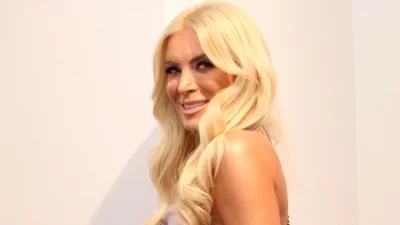 «Δεν μπορώ να ταυτιστώ ρε φίλε! Οπα, είσαι πολύ όμορφη, γιατί το κάνεις αυτό;» - To ξέσπασμα από γνωστή παρουσιάστρια για τις πλαστικές επεμβάσεις της Καινούργιου